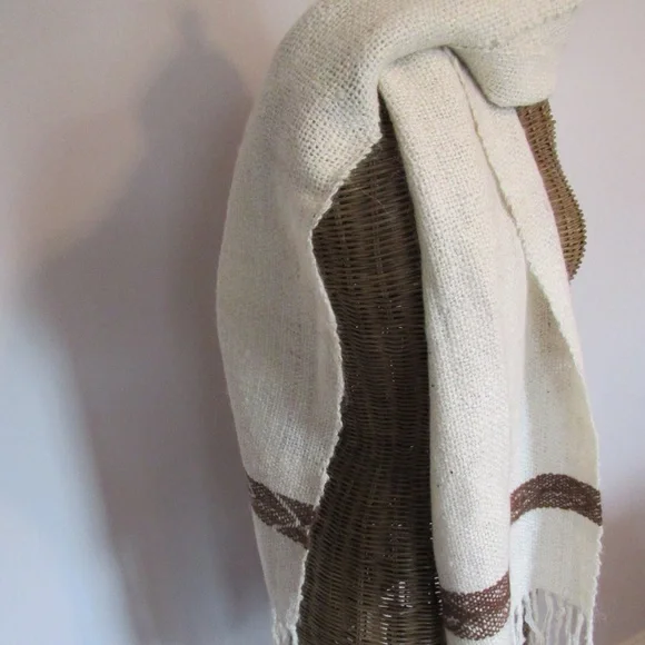 Cream & Brown Wool fringed scarf - Picture 3 of 6